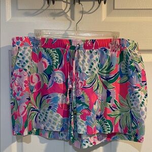 Lilly Pulitzer xl katia shorts